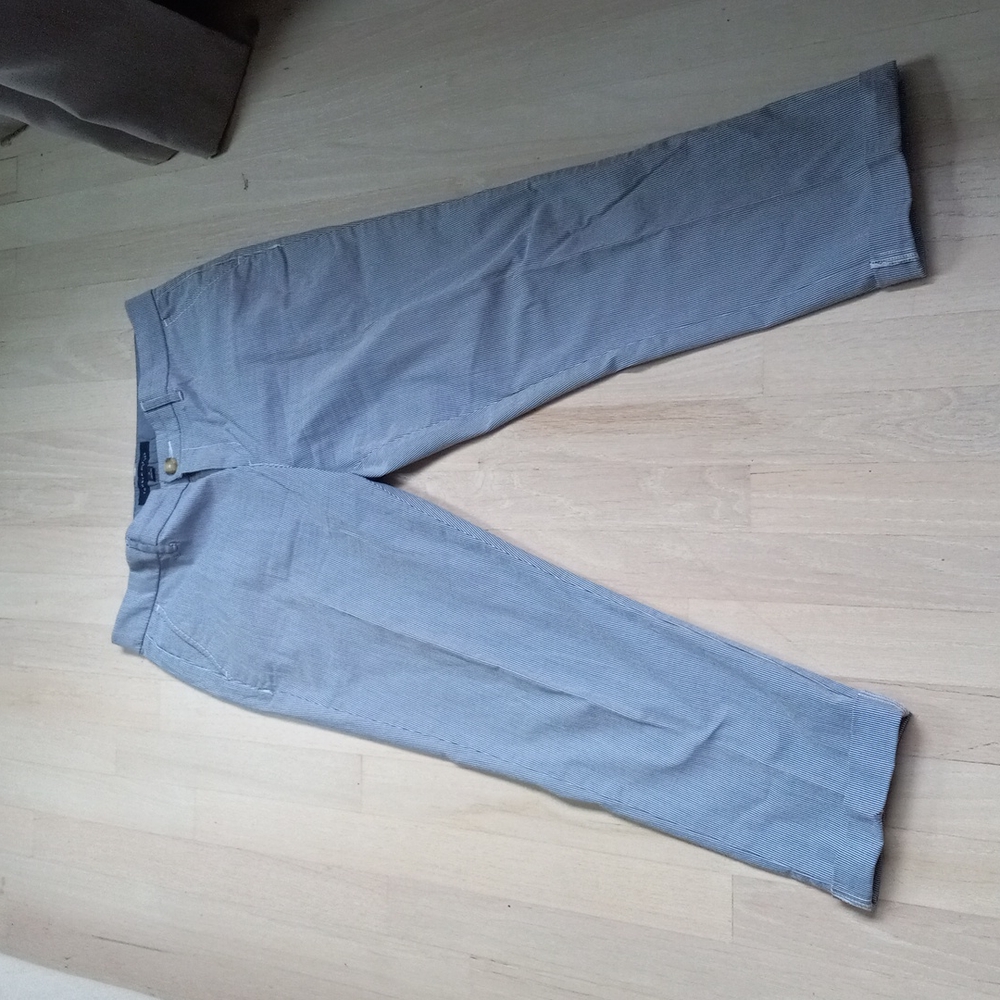Very pretty never worn blue striped Capri pants ankle length or higher